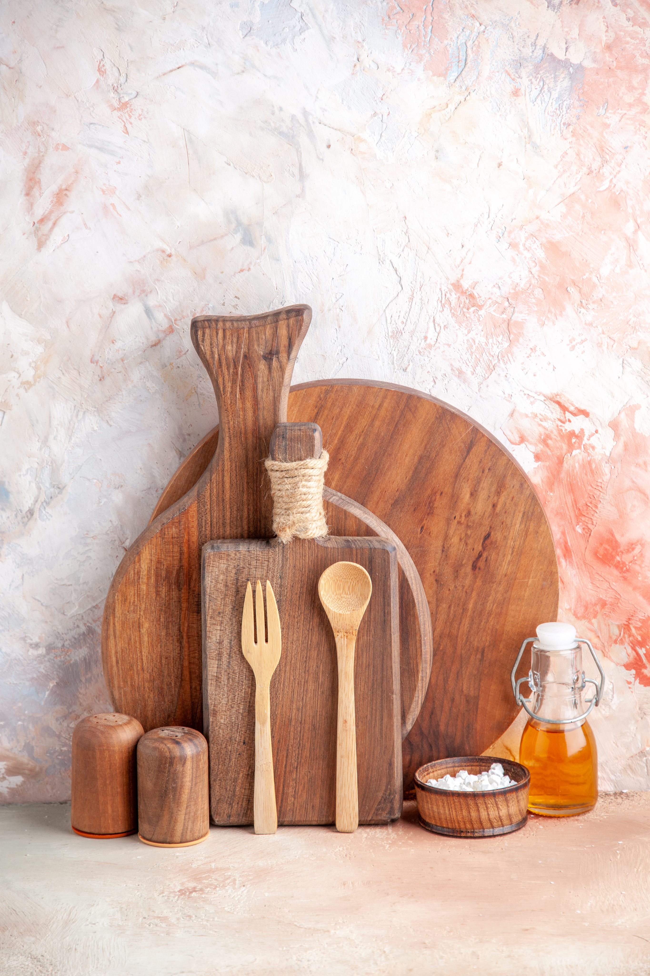 Kitchen & Dining Items*